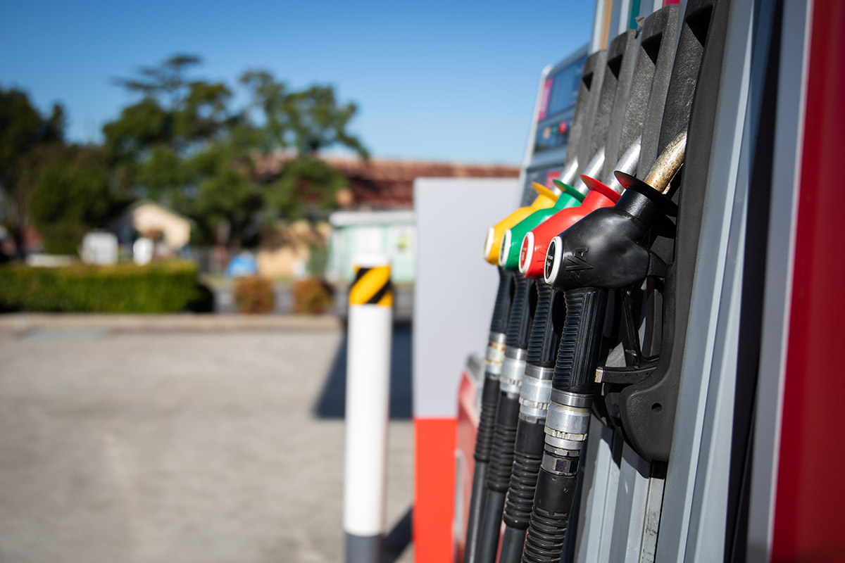 Risk Report conveyed by petrol pump side on